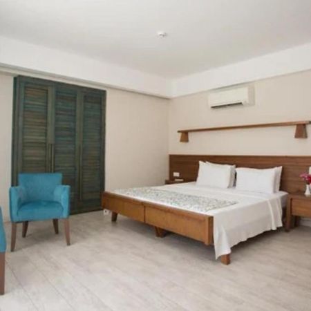 Dedeminn Marina Hotel Göcek Buitenkant foto