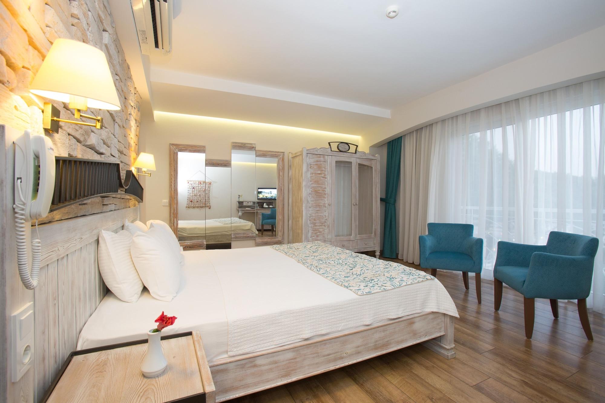 Dedeminn Marina Hotel Göcek Buitenkant foto