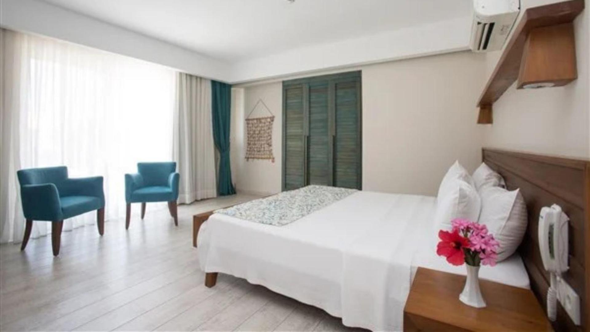 Dedeminn Marina Hotel Göcek Buitenkant foto