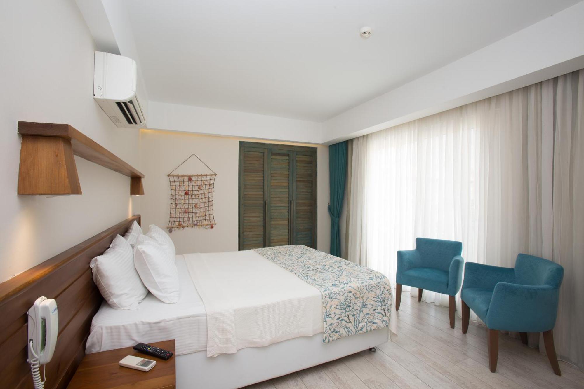 Dedeminn Marina Hotel Göcek Buitenkant foto