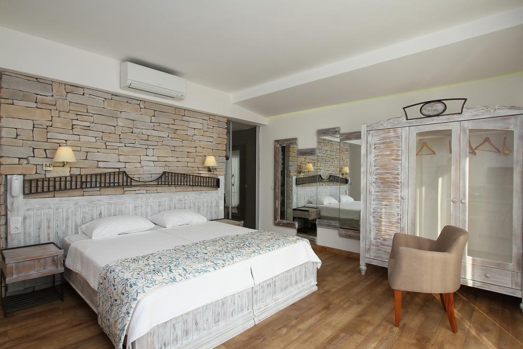 Dedeminn Marina Hotel Göcek Buitenkant foto